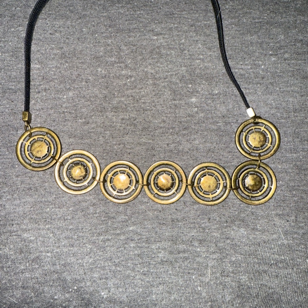 Elegant Gold and Silver Circle Necklace / Headband - Picture 4 of 4